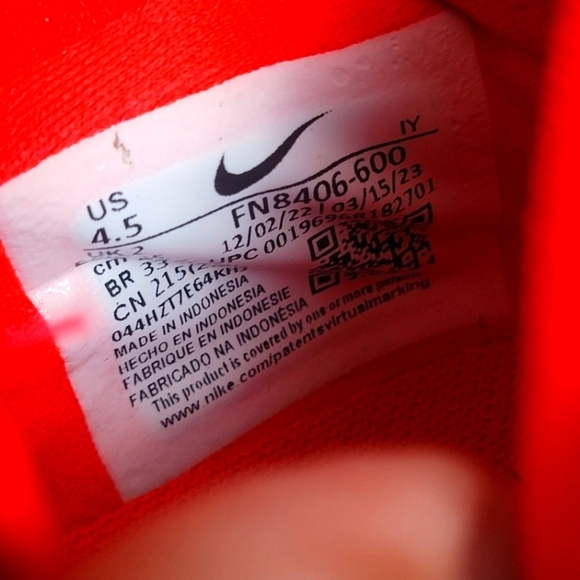 Nike Phantom Luna FG Soccer Ready Pack Crimson FN8406-600 Women’s Size 4.5 New - Picture 3 of 8